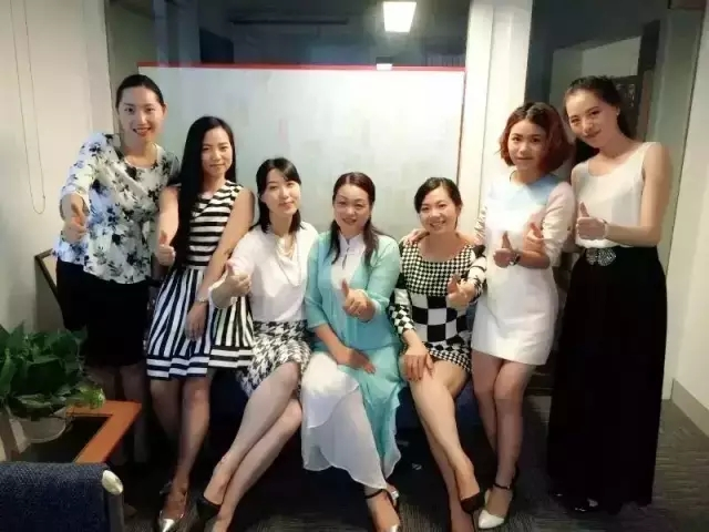 修齊禮儀淑女禮儀課堂第一期“魅力形象打造”華麗結(jié)束啦！